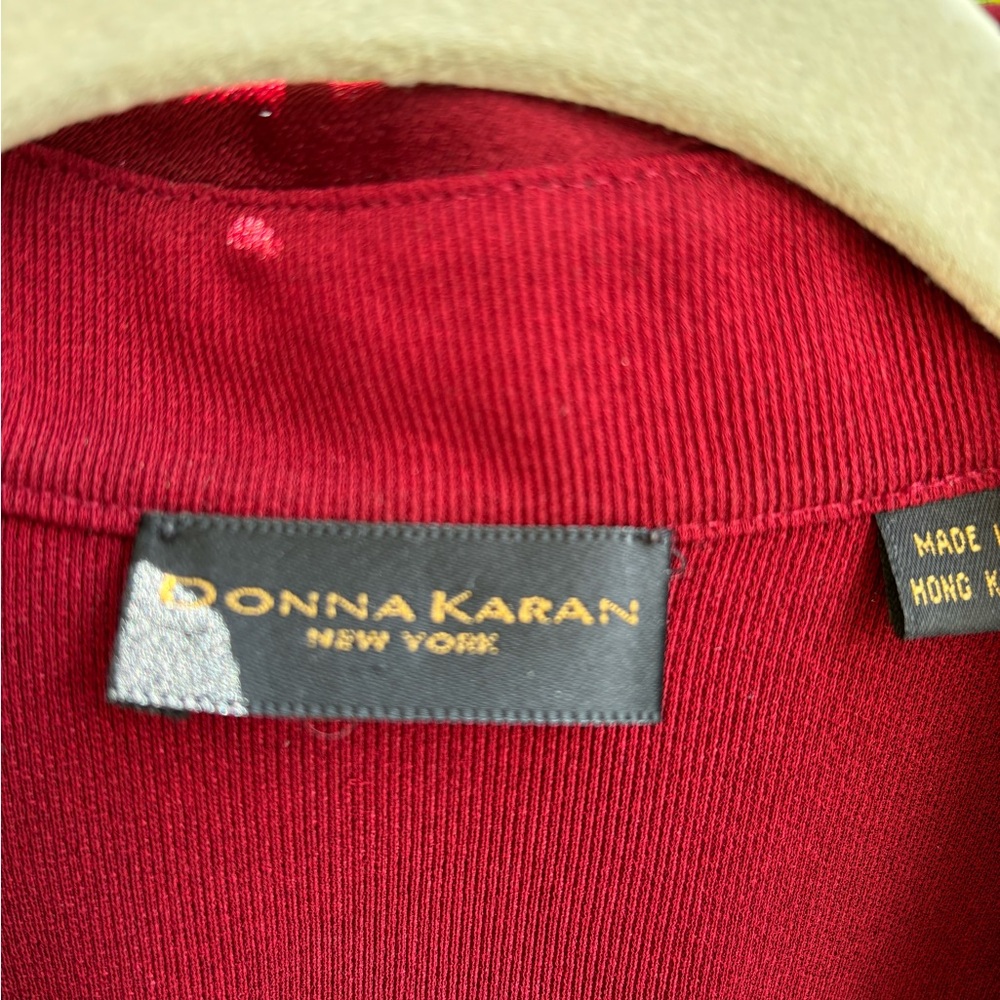 Beautiful rich burgundy/red,fine jersey-like, wrap around, long sleeve blouse. - Picture 5 of 6